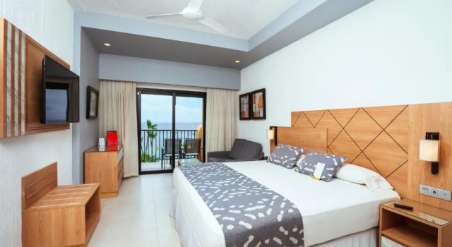 Двухместный номер с видом на море Riu Santa Fe - All Inclusive