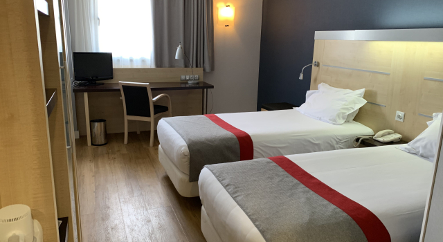 Holiday Inn Express Vitoria, Rezerwuj Hotel Hotele w Baskonia z parkingiem, Parking