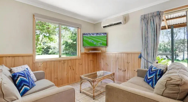 Seven Mile Beach Holiday Park, Забронировать Курортный отель Джерроа Illawarra Region