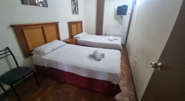 Номер Standard с 2 комнатами с видом на город Hotel Dikran