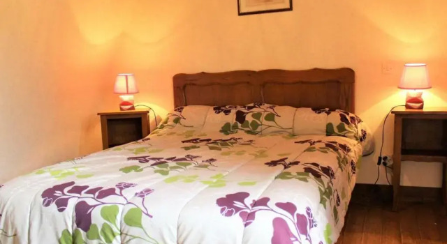 Gîte Cénac-et-Saint-Julien, 3 pièces, 4 personnes - FR-1-616-47, Prenota Hotel Hotel a Aquitania con parcheggio, Parcheggio