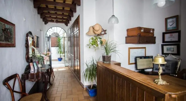 Hostal Santa Catalina, Забронировать Отель Отели Конил-де-ла-Фронтера 3 звезды, 3*