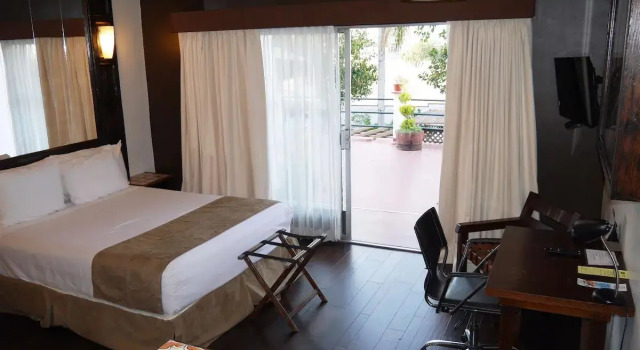 Полулюкс Best Western El Cid
