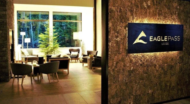 Eagle Pass Lodge, Réserver Hôtel Hôtels à Revelstoke avec petit-déjeuner, Petit-déjeuner