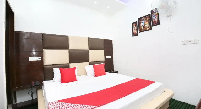 Hotel Panchkula Inn By OYO Rooms, Rezerwuj Hotel Panchkula Delhi