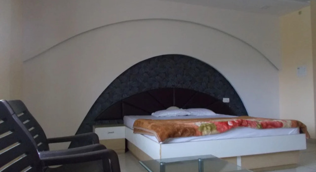 Hotel Rajvansh, Забронировать Отель Гадарвара Satpura National Park