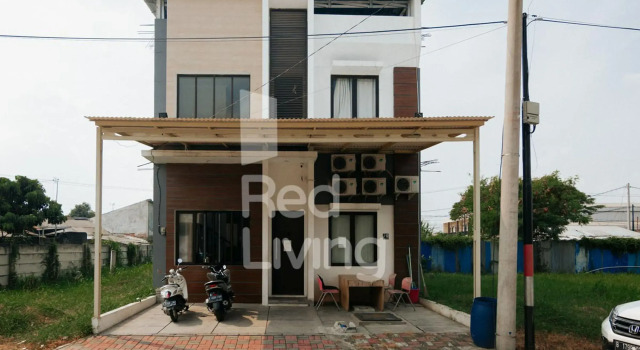 Columbus Residence J10 near RSUD Karawang Mitra RedDoorz, Book Hotel Karawang West Java