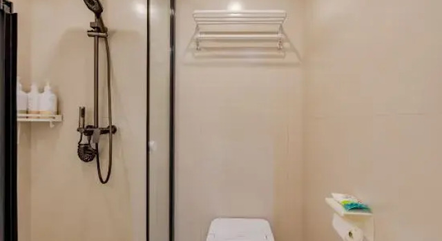 This Youshan Homestay (Huangshan South Gate Transfer Center)