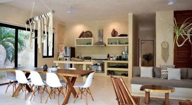Апартаменты Chic-Modern Apt w/Pool, Garden, Parking & 3 Bikes