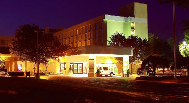 Holiday Inn Somerset-bridgewater, Rezerwuj Hotel Somerset 