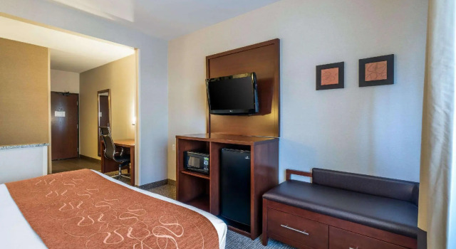 Двухместный люкс Comfort Suites Yakima