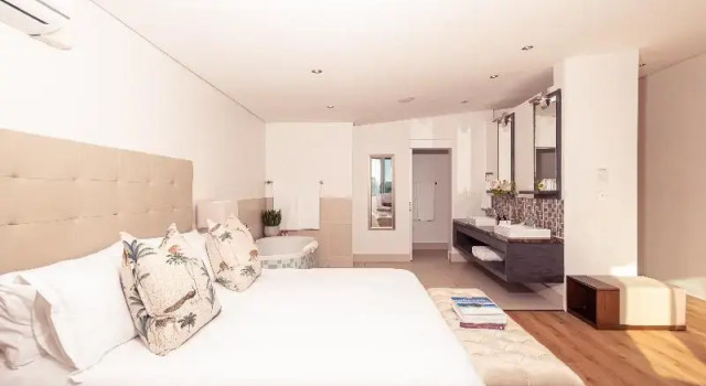 Двухместный номер Superior Newkings Boutique Hotel