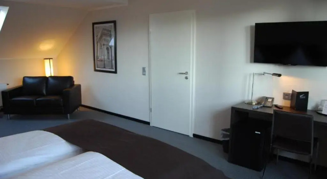 Четырёхместный номер Comfort Mauritius Komfort Hotel in der Altstadt