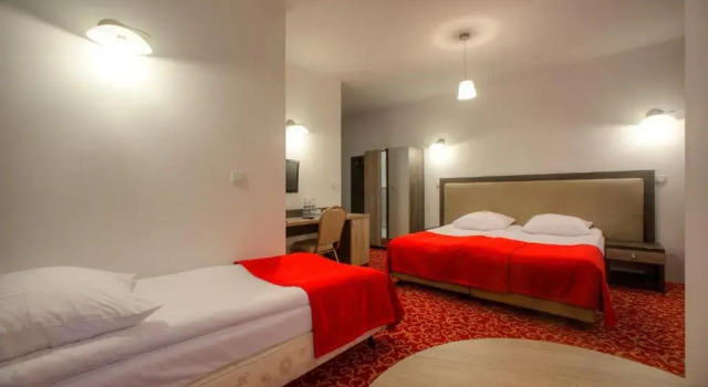 Трёхместный номер Standard Hotel Łańcut