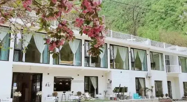 Xi'an Ancestral Temple Huali B&B, Prenota Bed & breakfast Xi'an Shaanxi