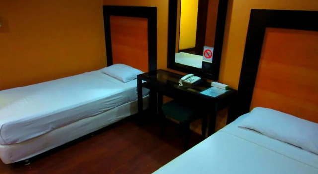 Hotel ni Mang Jose, Забронировать Отель  