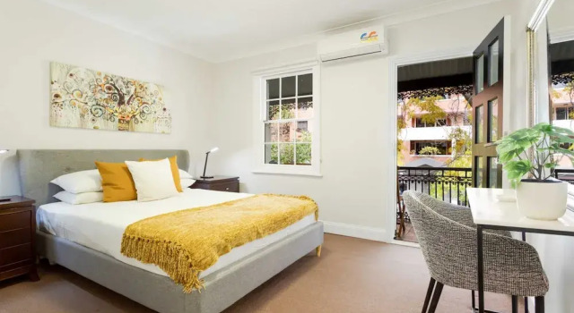 Апартаменты Beautiful 2-bed Terrace House With Outdoor Areas