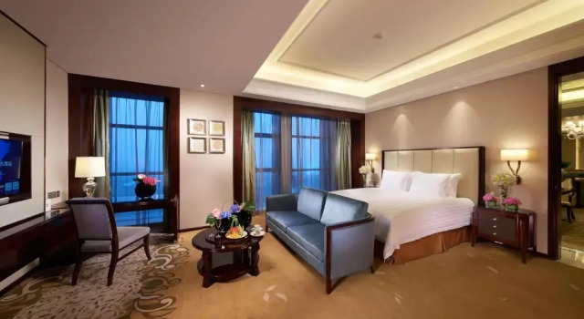 Номер Standard Grand New Century Hotel Hangzhou Sumtime