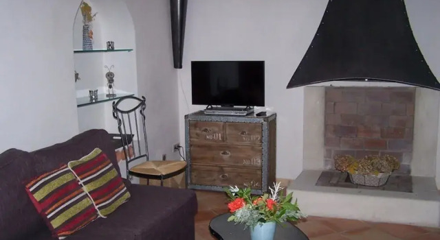 B&B Les Férigoules, Rezervovat Penzión se snídaní Wellness hotely v Mont Ventoux, SPA