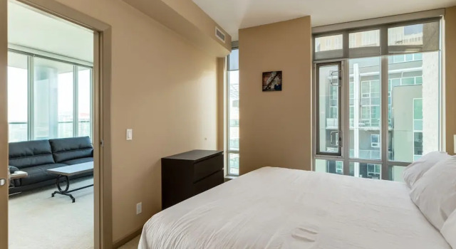 Vetro Apartments by Corporate Stays, Забронировать Апартаменты/квартира Отели Калгари с парковкой, рядом с Erlton - Stampede C Train, Парковка