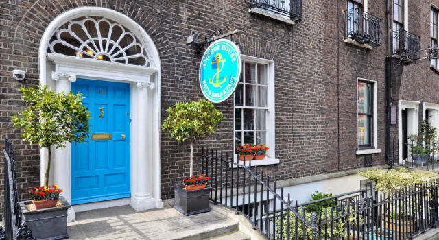 Anchor House Dublin, Забронировать Гостевой дом Гостевые дома Дублина, рядом с Irish Houses of Parliament, Гостевой дом