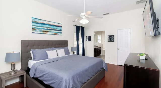 New Ownership 7BR Close to Disney