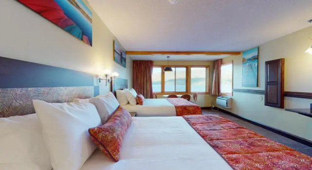 Четырёхместный номер Standard с видом на озеро Surfside On The Lake