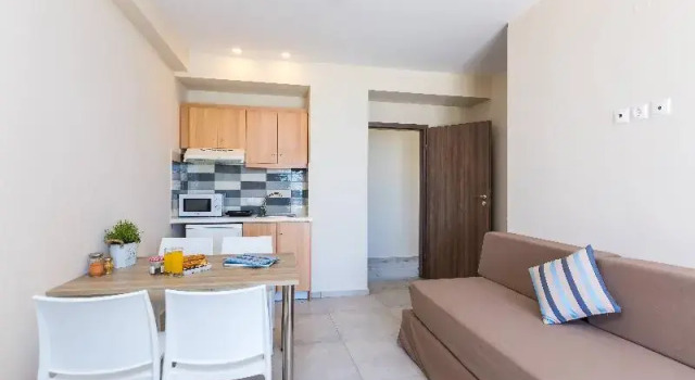 Четырёхместные апартаменты c 1 комнатой Theo Star Beach Hotel
