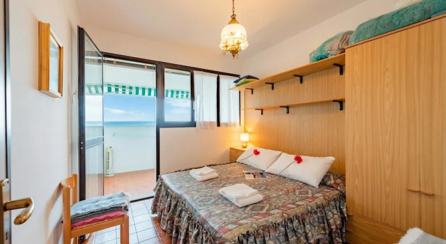 Acqua Marina 800m from the sea