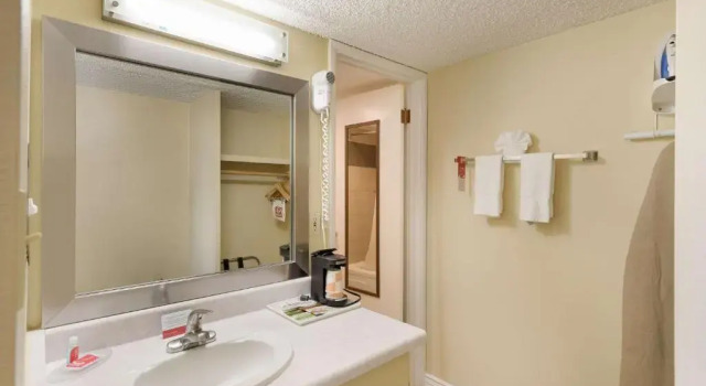 Двухместный номер Standard Kings House Motor Hotel, a Dazzler Select by Wyndham