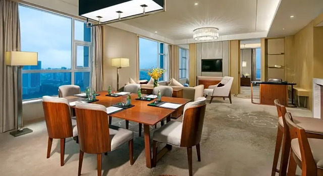 Двухместный люкс Premier c 1 комнатой DoubleTree by Hilton Hotel Qingdao-Jimo