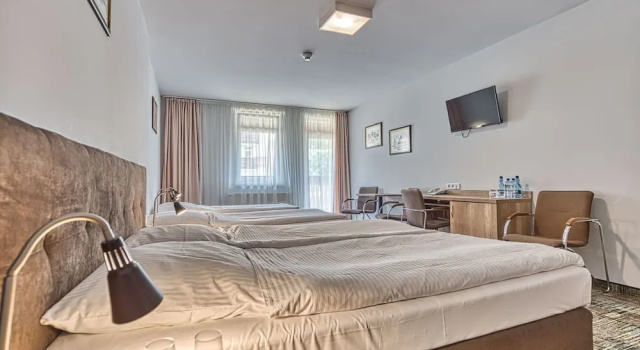 Четырёхместный номер Comfort St. Lukas Medical & SPA