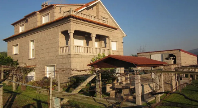 Ribadumia 100174 5 Bedroom Holiday home By Mo Rentals, Varaa Hotelli Ribadumia Pontevedra Province
