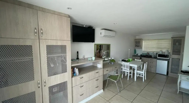 Апартаменты с балконом Thomasville