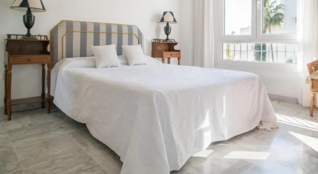Great location in Puerto Banús - RDR146, Забронировать Отель Отели Марбелья с бассейном, рядом с Художественный музей Ralli, Бассейн