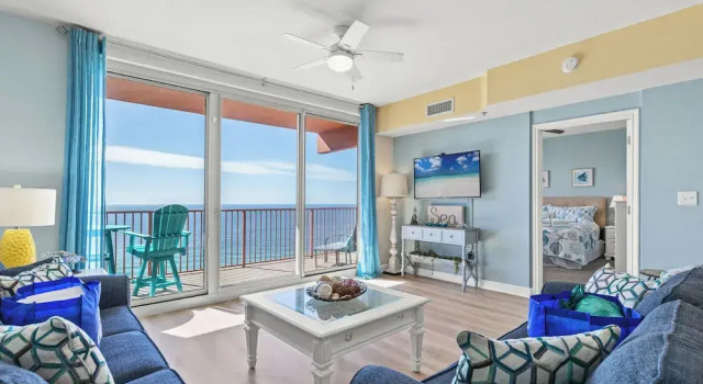 Номер Standard Penthouse With Beautiful Beach Views! 1 Bedroom, 2 Bathroom Penthouse!