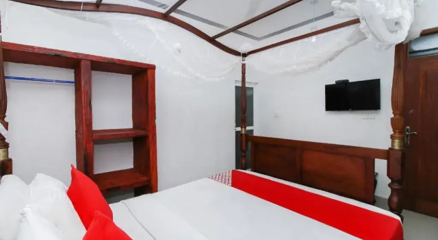 Двухместный номер Deluxe с балконом и с красивым видом из окна New Okay Hotel