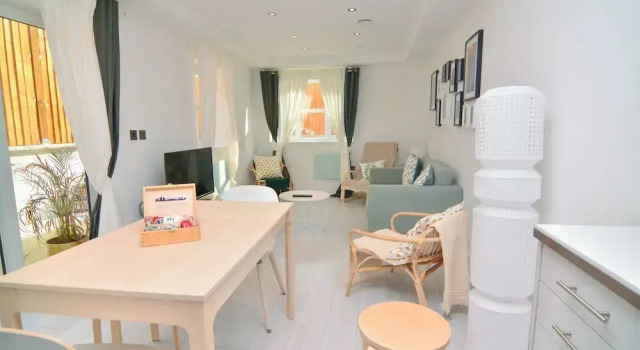 Апартаменты Deluxe MACARENA WHARF Apartments
