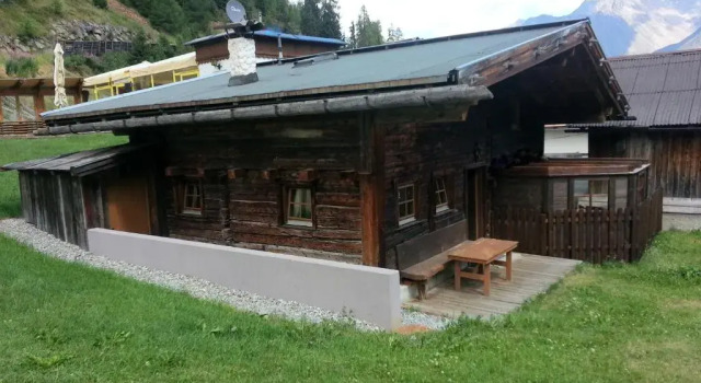 Коттедж Hüttenzeit almhütte sölden