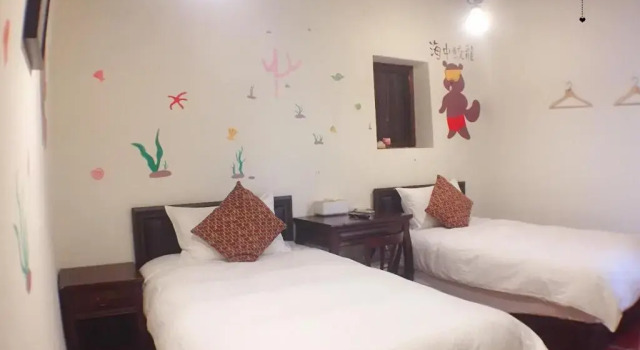 Двухместный номер Standard Longmen Inn Bed and Breakfast