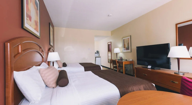 Четырёхместный номер Deluxe Цокольный этаж Western Valley Inn