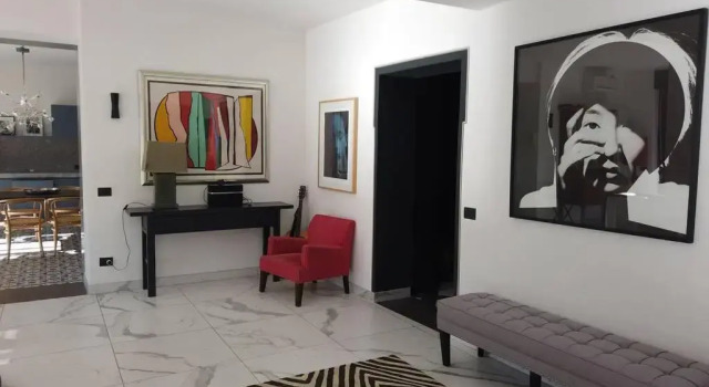 Elegant Apt 120 m2 Terrace, Best Lake View in Como, Prenota Hotel Carate Urio Como