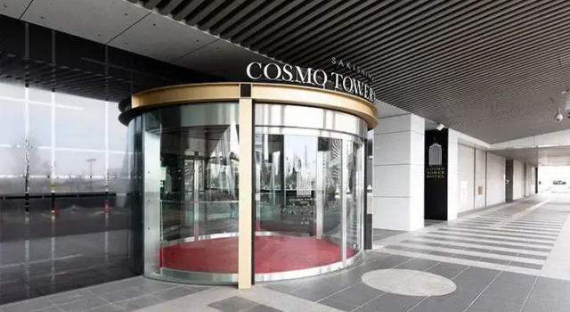 Кровать в общем номере LiVEMAX Sakishima Cosmo Tower Hotel