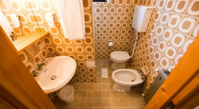 Трёхместный номер Standard с балконом Hotel Teola