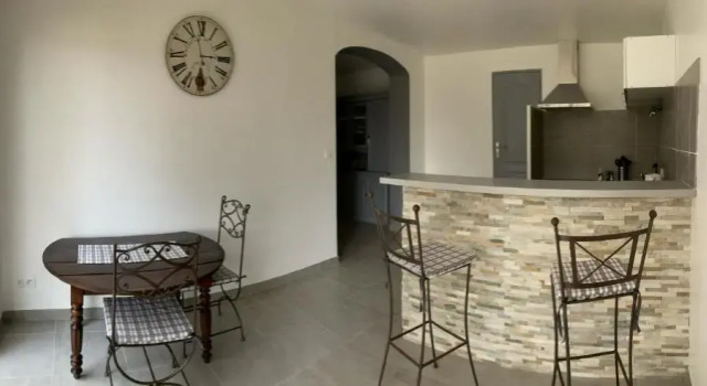 Aubagne, Забронировать Апартаменты/квартира Обань Буш-дю-Рон