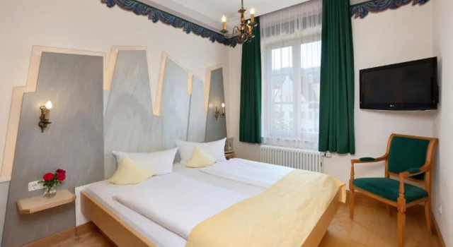Standaard Tweepersoonskamer Hotel Hirsch