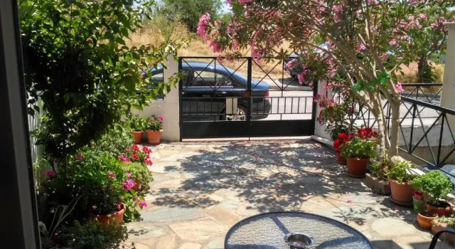 Апартаменты Vasileia' s Brand New House