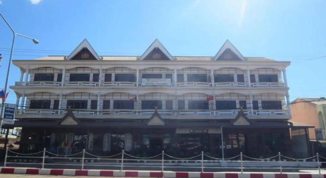 Champa Hotel