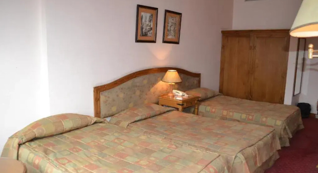 Трёхместный номер Standard OM KOLTHOOM HOTEL