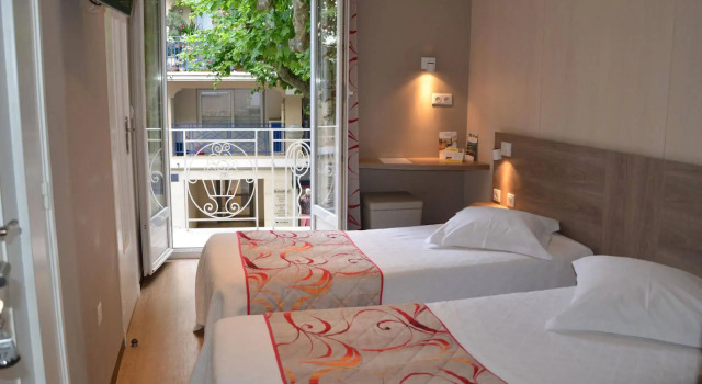 BRIT HOTEL Confort Le Revest Sainte Maxime